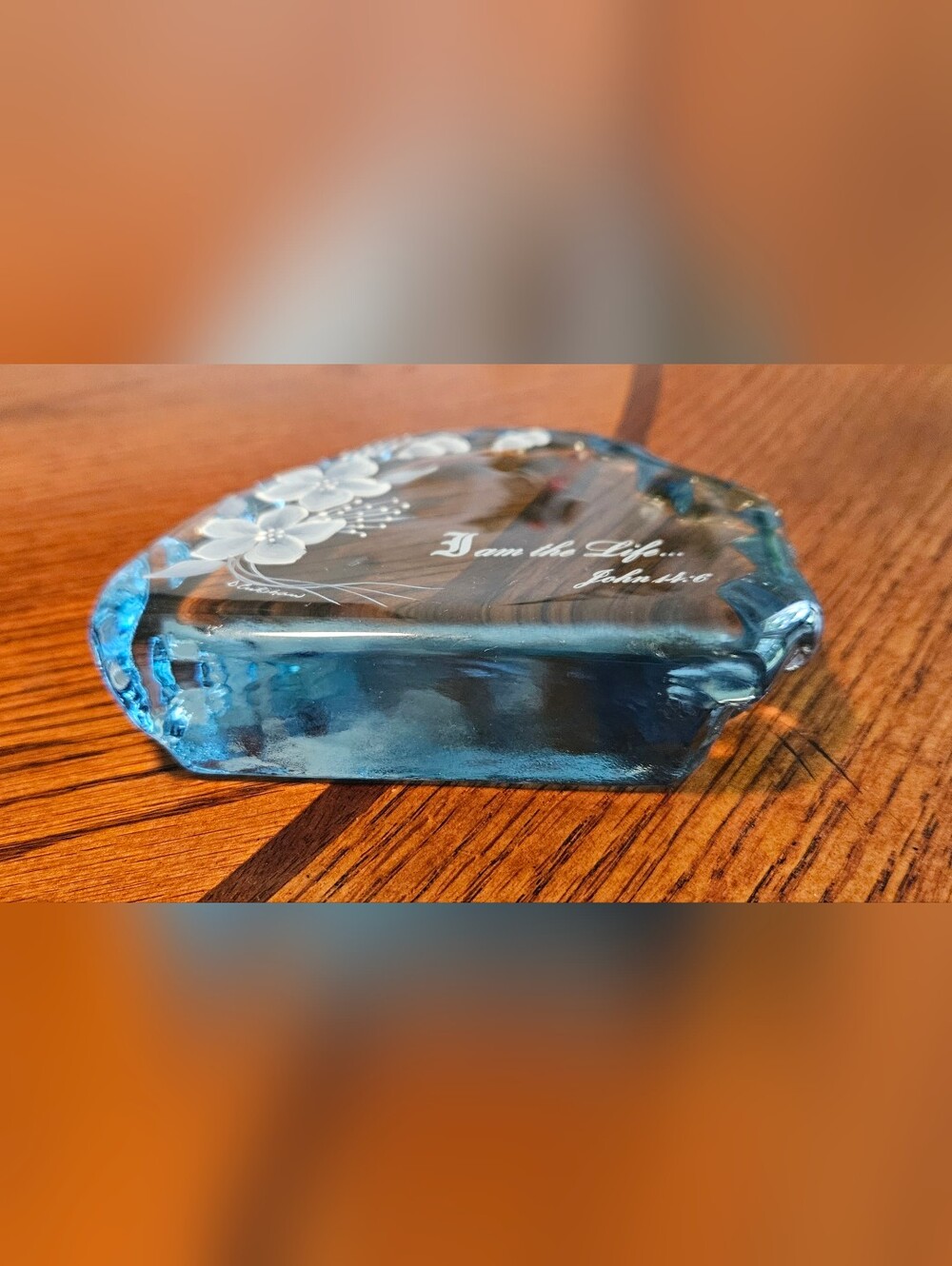 Fenton Iceberg Paperweight With Scripture - Picture 4 of 5